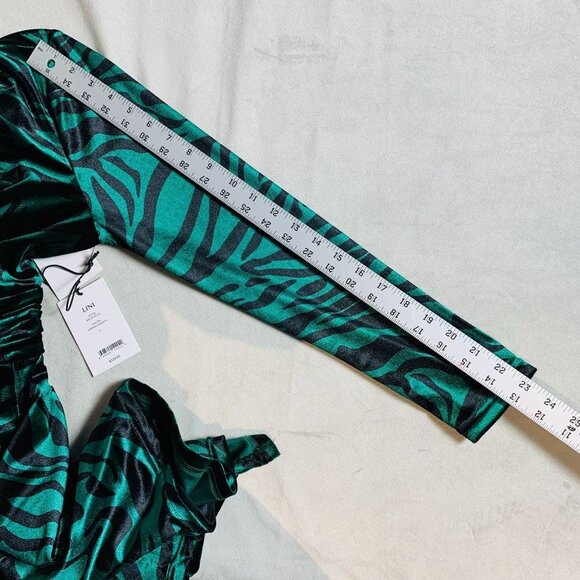LINI NATALIE Velvet Emerald Zebra Print Faux Wrap Dress S - Picture 8 of 13